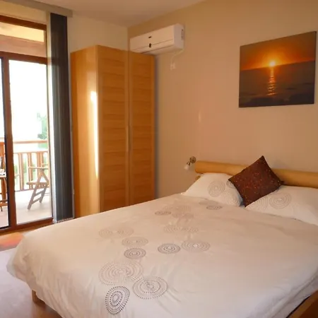 Daire 2 Bedroom Luxury In Nevena